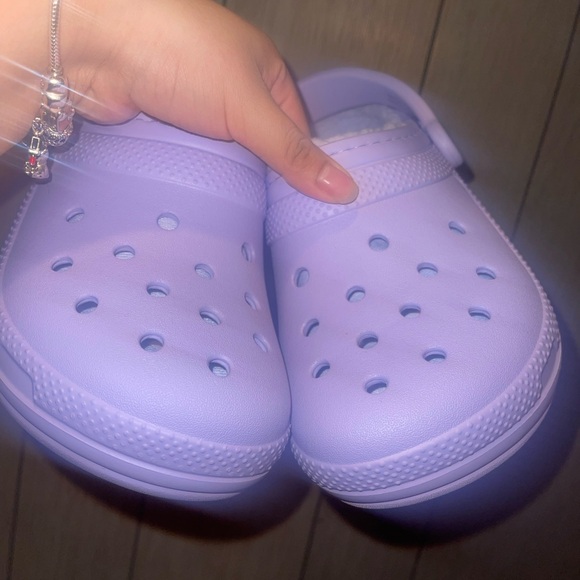 Crocs - Picture 2 of 3